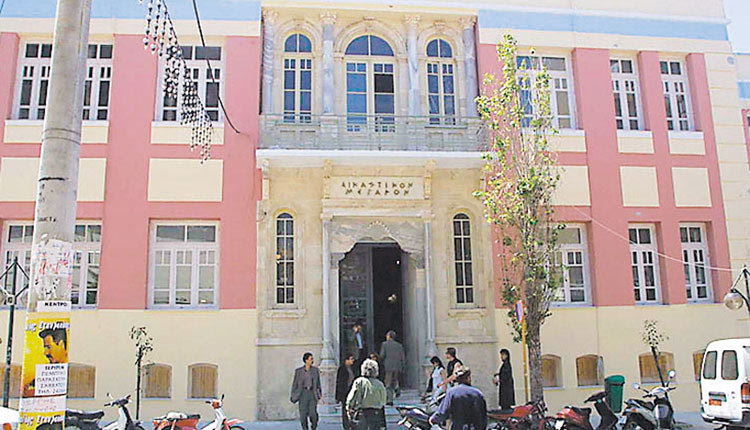 Η συνέχεια θα δοθεί στα δικαστήρια