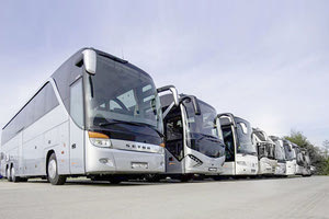 Στη Βουλή τα προβλήματα των ιδιοκτητών τουριστικών λεωφορείων