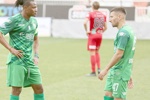 Μπουρσέλης και Μπρους απογοητευμένοι μετά τη νέα ήττα