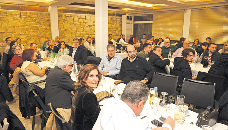 Έκοψαν την πίτα της ΔΕΠΑΝΑΛ