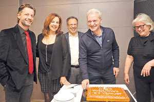 Έκοψαν την πίτα της ΔΕΠΑΝΑΛ