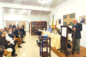 Με επιτυχία η παρουσίαση του βιβλίου του δρ. Γιώργου Τ. Τσερεβελάκη