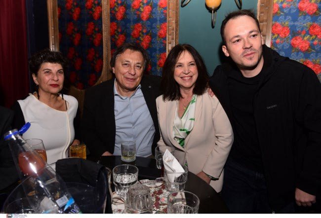 ΚΑΣΣΕΛΑΚΗΣ ΜΠΑΡ