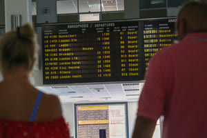 Πρόβλημα στα Windows δημιούργησε Παγκόσμιο «μπλακ άουτ» – πως επηρέασε αεροδρόμια, εταιρείες τηλεπικοινωνιών, ΜΜΕ και τράπεζες