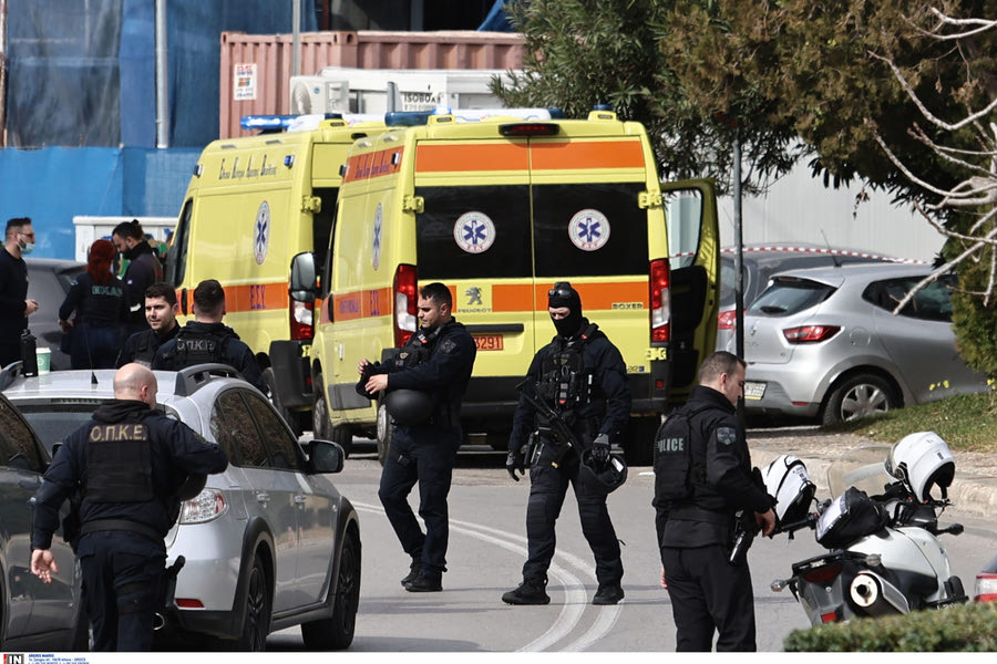Tραγωδία στη Γλυφάδα: Πρώην υπάλληλος ναυτιλιακής σκότωσε τρία άτομα και αυτοκτόνησε