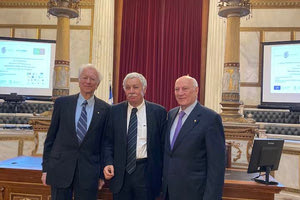 Ο Νίκος Ξυλούρης παρέστη και μίλησε στην Ακαδημία Αθηνών