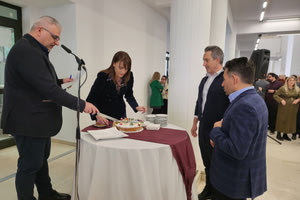 Έκοψαν την πίτα τους στο ΙΤΕ!