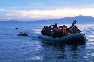 72 μετανάστες εντοπίστηκαν νότια της Κρήτης