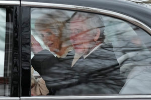 Η πρώτη φωτογραφία του Καρόλου μετά τη διάγνωση του καρκίνου