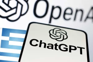 Oι Έλληνες «εξερευνούν» το Chat GPT αλλά παραμένουν επιφυλακτικοί