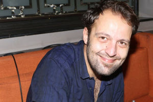 Αύγουστος Κορτώ: Η αναγγελία γάμου με τον σύντροφο του