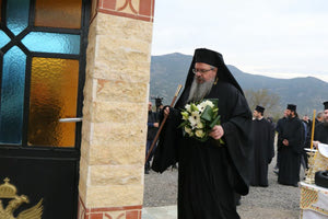 Οι νουθεσίες του μητροπολίτη να…σιωπήσουν οι συγγενείς των θυμάτων