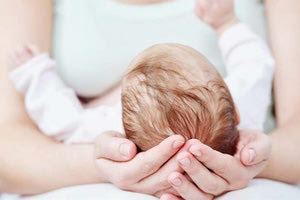 Επίδομα γέννας: Ποιες μητέρες διεκδικούν έως 7.000 ευρώ – τι ισχύει με τα αναδρομικά