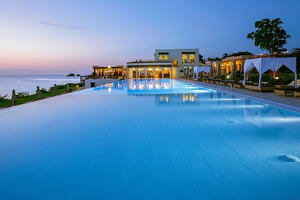 Πόλος έλξης η Νότια Κρήτη – ποιοι επιχειρηματικοί όμιλοι πήραν άδειες για ανέγερση ξενοδοχείων