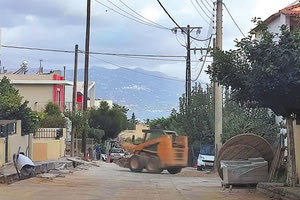 ΑΠΟ ΤΗΝ ΠΟΛΕΟΔΟΜΙΑ ΗΡΑΚΛΕΙΟΥ Η ΑΠΟΣΤΟΛΗ ΤΩΝ ΕΙΔΟΠΟΙΗΤΗΡΙΩΝ Αυθαίρετα: Ο λογαριασμός έρχεται από τη δεκαετία του ’90 και είναι σκληρός