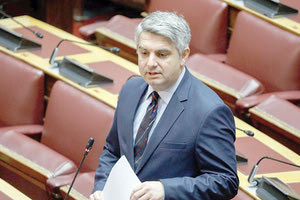 Προφανώς διαφοροποιημένη από την επίσημη στάση του ΠΑΣΟΚ είναι η θέση του Οδυσσέα Κωνσταντινόπουλου για τα μη κρατικά πανεπιστήμια.