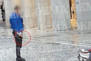 Ο δράστης της επίθεσης λίγο πριν συλληφθεί