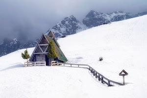ΟΜΑΔΙΚΗ ΦΩΤΟΓΡΑΦΙΚΗ ΕΚΘΕΣΗ ΣΤΗΝ Ε.Φ.Ε. ΗΡΑΚΛΕΙΟΥ Τέσσερις φωτογράφοι, πέντε μέρες «Επί των Ορέων»