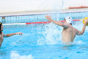 Φάση από τον αγώνα ΟΦΗ-Ηλυσιακός