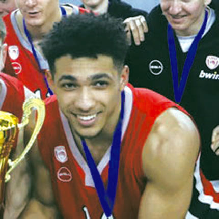 Τελικός με Αμπόσι και Μουτάφη

Ο Ολυμπιακός είναι ο πρωταθλητής 2024 του Rising Stars της ΕΟΚ