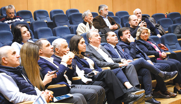 Η Περιφέρεια Κρήτης προωθεί τη σύνδεση έρευνας και επιχειρήσεων σε νέους τομείς δράσης όπως είναι η υγεία και η ευεξία