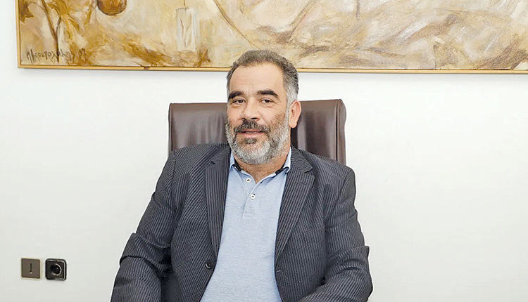  Ο Σταύρος Γαβαλάς