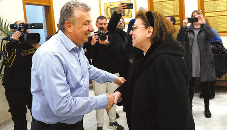 ΜΕ ΤΟ ΠΕΡΑΣ ΤΗΣ ΤΡΙΗΜΕΡΗΣ ΕΠΙΣΚΕΨΗΣ ΣΤΟ ΗΡΑΚΛΕΙΟ Την Παρασκευή οι ανακοινώσεις Μενδώνη για την Κρήτη