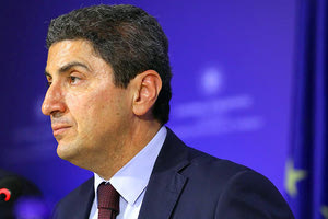 Την ικανοποίησή του από τις εξελίξεις εκφράζει ο Λευτέρης Αυγενάκης