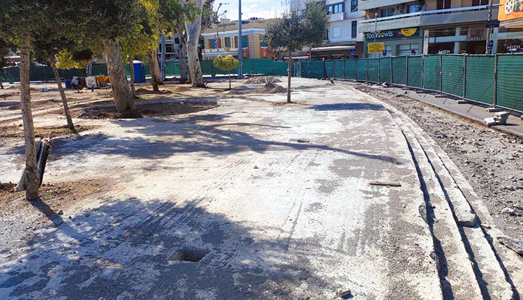 Τέλη Σεπτεμβρίου ανοίγει το εργοτάξιο μπροστά από τις καφετέριες της πλ. Ελευθερίας 