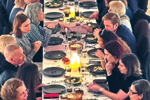 Έφαγαν σαν αρχαίοι Έλληνες στο κέντρο του Λονδίνου