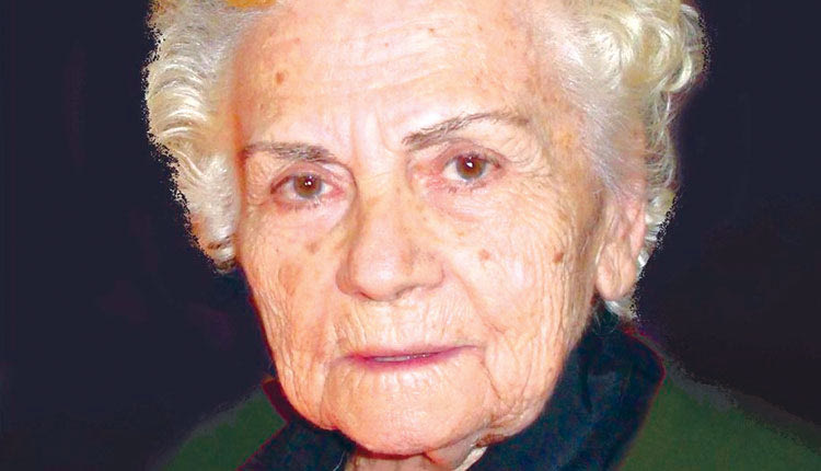 Θερμά συλλυπητήρια στον συνεργάτη της “Π” Στέλιο Βισκαδουράκη και στον αδερφό του Νίκο Βισκαδουράκη για την απώλεια της μητέρας τους. Παναγιώτας Τούλη. Μια σπουδαία γυναίκα που ευτύχησε να φτιάξει μια εξαιρετική οικογένεια.  Η κηδεία της θα γίνει σήμερα στις 3 στο νέο κοιμητήριο του Ηρακλείου.