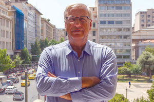 Ως μεγάλη απώλεια για την Κρήτη και την Μεσσαρά λογίζεται η απομάκρυνση του Γενικού Γραμματέα Εσωτερικών Μιχάλη Σταυριανουδάκη που… συμπαρασύρθηκε  από την καρατόμηση της Ευρωβουλευτικής υποψηφιότητας της Μισέλ Ασημακοπούλου.