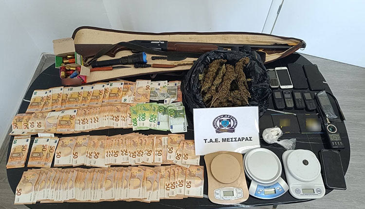 Για δύο μήνες παρακολουθούνταν πατέρας και γιος