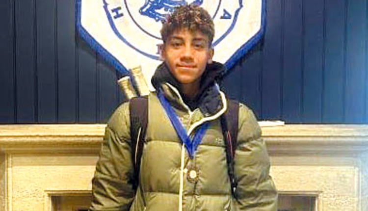 Ο Νικόλας Αμανάκης