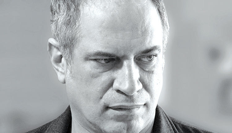 Ο κ. Δημήτρης Πολυχρονάκης