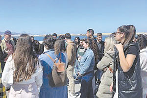 Επίσκεψη - ξενάγηση στον ΟΛΗ από τους μαθητές του φροντιστηρίου “Διακρότημα” Ηρακλείου