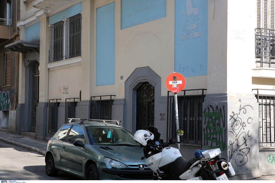 Νύχτα τρόμου για 36χρονη στα Εξάρχεια