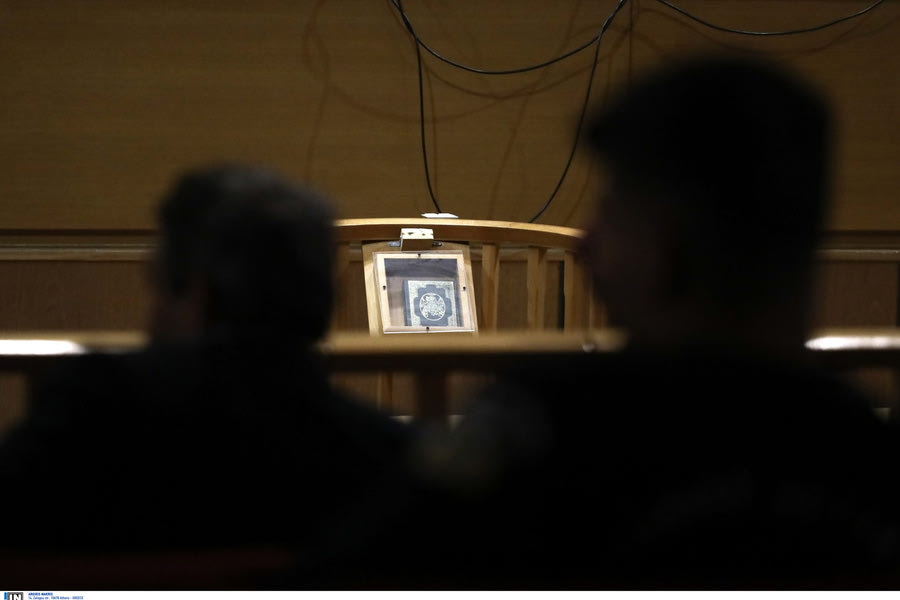 Σοκάρει η κατάθεση της ηθοποιού για τον βιασμό από τον σκηνοθέτη: «Άρχισα να ουρλιάζω, δε σταματούσε»