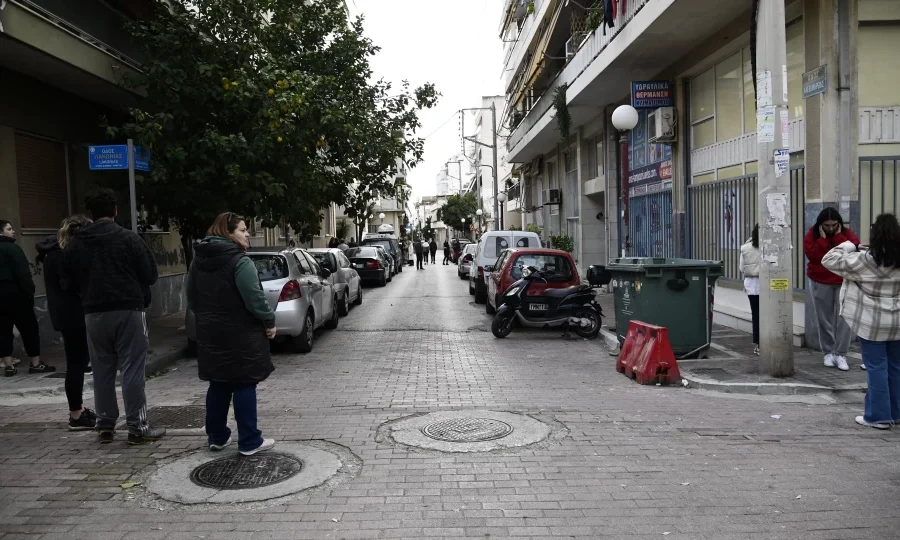 Δάφνη: Αυτοκτόνησε πέφτοντας από τον 6ο όροφο η 17χρονη