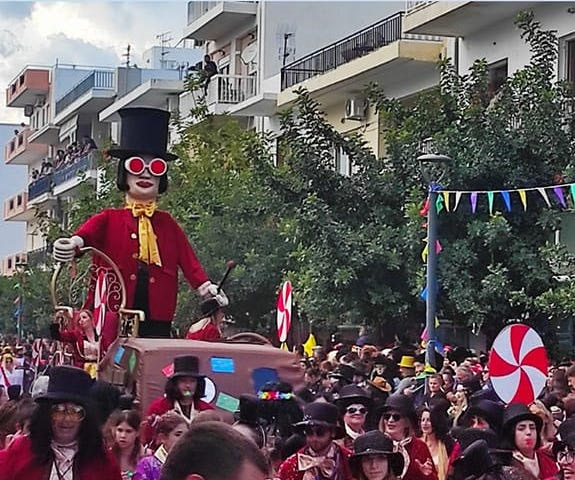 Εντυπωσιακό καρναβάλι και στην Ιεράπετρα!