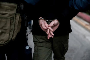 Δολοφονία στη Θέρισο: Ισόβια στον πατέρα που σκότωσε τον γιο το