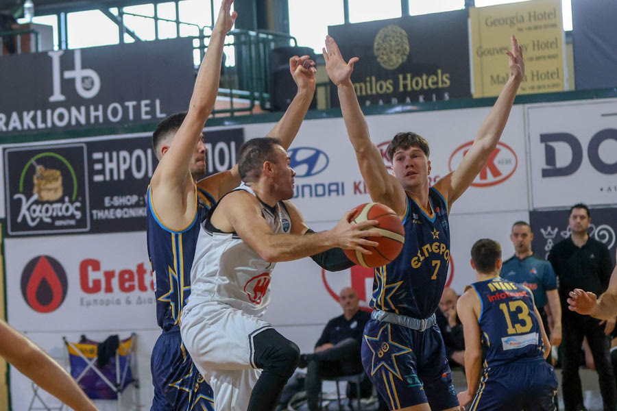 National League 1: Ζωντανός για την εξάδα ο ΟΦΗ – Ηττα της Αναγέννησης