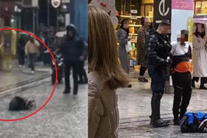 Η στιγμή της σύλληψης του δράστη που μαχαίρωσε την 22χρονη στην Ερμού