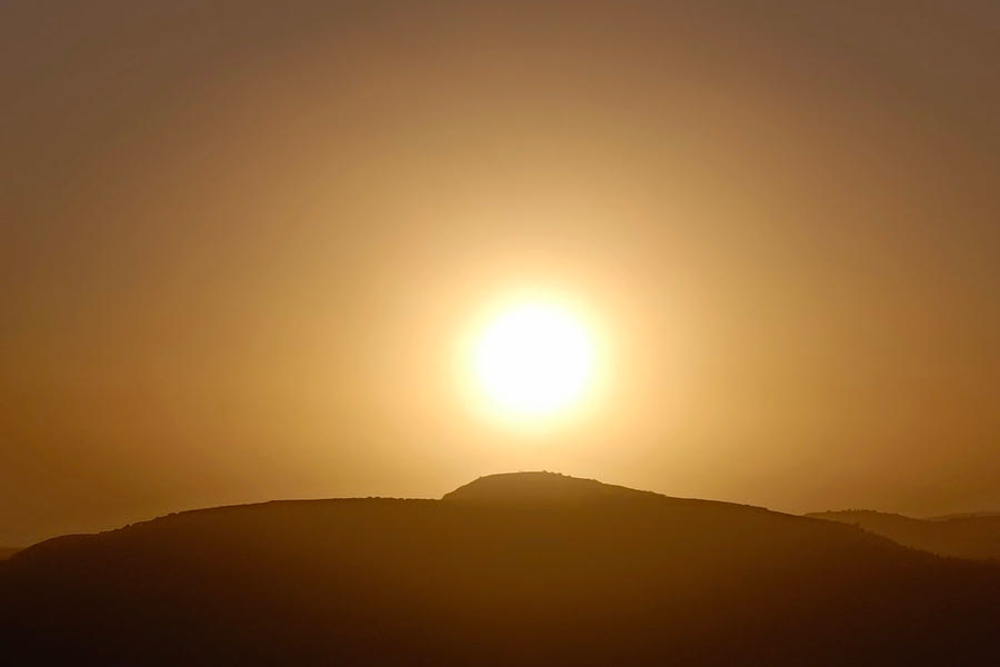 Απόκοσμες εικόνες στην Κρήτη από την σκόνη της Σαχάρας