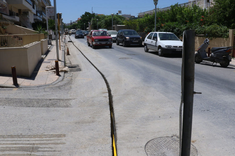 Θα μπει – επιτέλους – ένα τέλος στην τακτική του «ράβε ξήλωνε» στους δρόμους του Ηρακλείου;