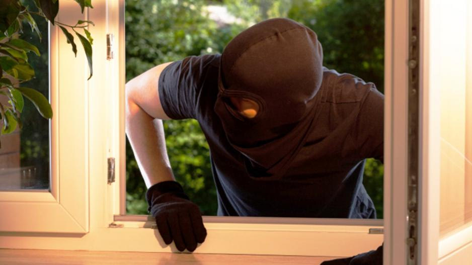 Η δύναμη της συνήθειας τον  έστειλε και πάλι φυλακή