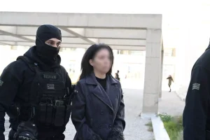 Κολωνός: Η Εισαγγελέας ζήτησε ενοχή της μητέρας της 12χρονης για όλες τις κατηγορίες