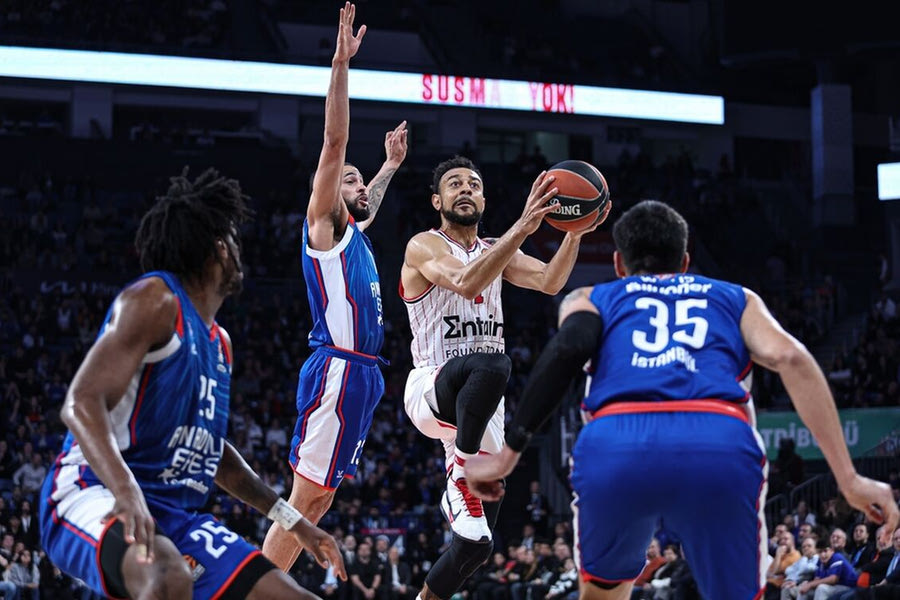 Η Εφές έκοψε τη… φόρα του Ολυμπιακού-Στους «8» του BCL το Περιστέρι