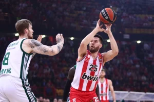 “Ερυθρόλευκο” το ελληνικό ντέρμπι της Ευρωλίγκα