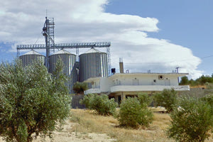 Άγνωστοι «γάζωσαν» δεξαμενές κρητικής εταιρείας ζωοτροφών!